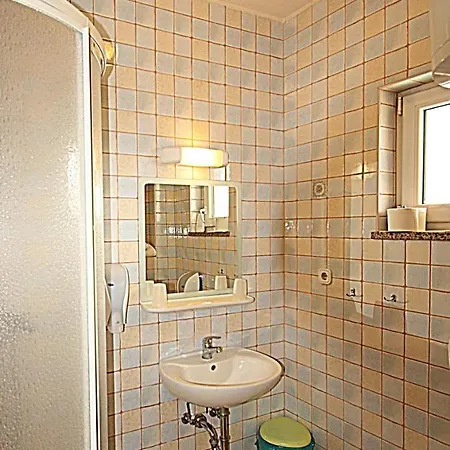 Bed And Breakfast Arlen Oda ve Kahvaltı 2*
