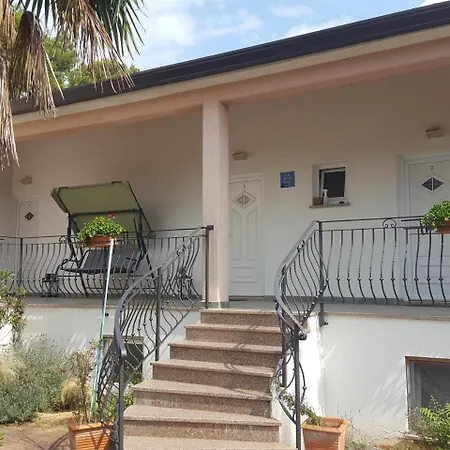 Bed And Breakfast Arlen