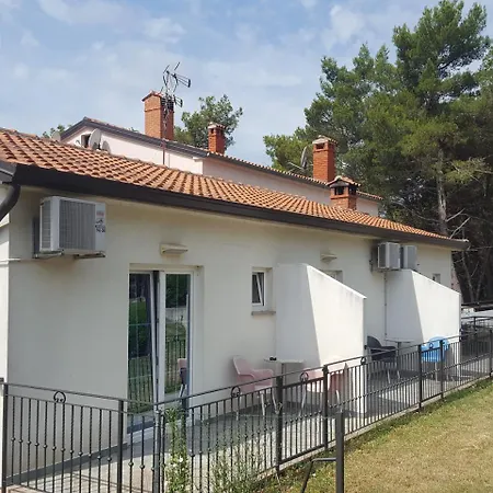 Bed And Breakfast Arlen 2* Poreč