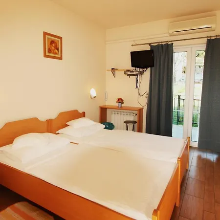 Bed And Breakfast Arlen